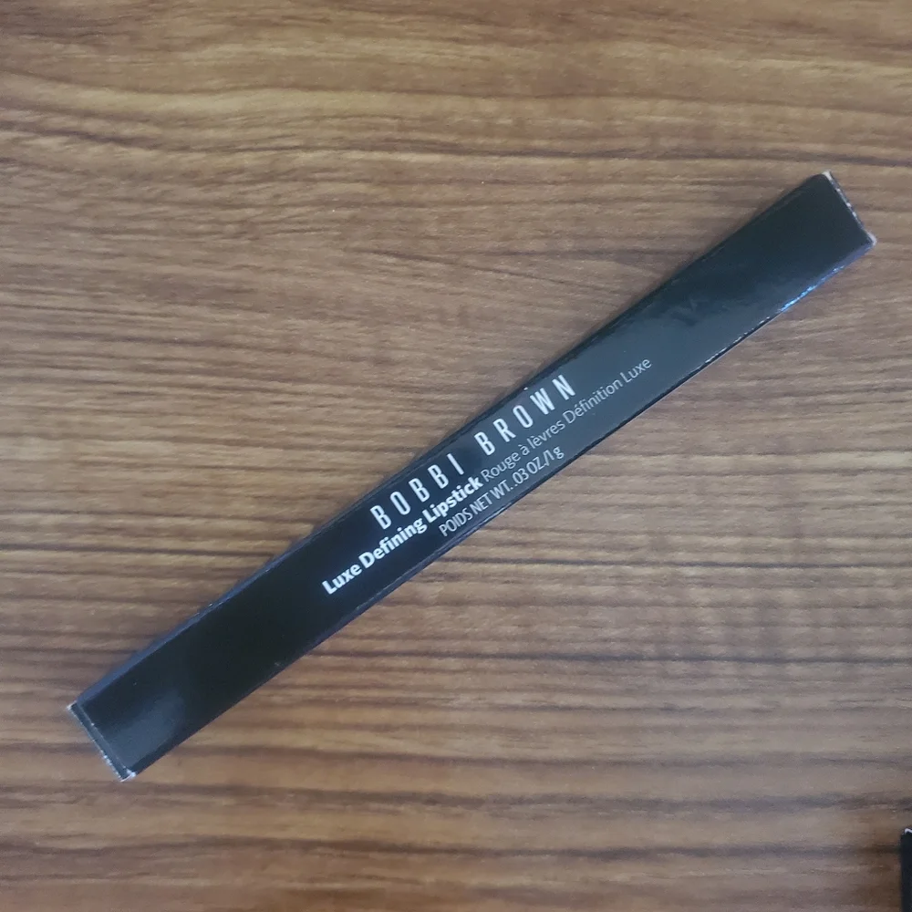 Bobbi Brown Luxe Defining Lipstick In Bold Baroque (Hot Pink)